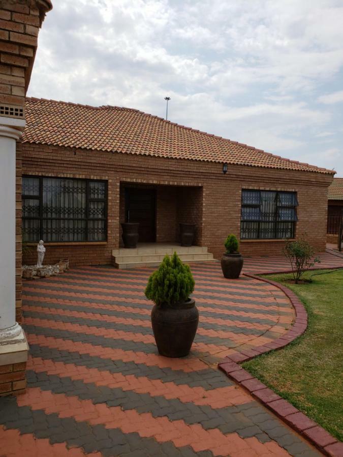 Granchis Guesthouse Ledig Exterior photo